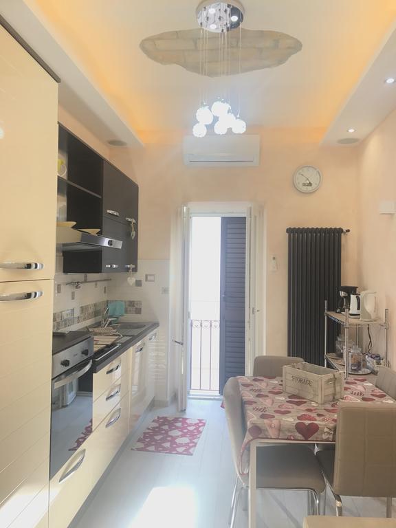 Spartacus Inn Apartment Рим Экстерьер фото