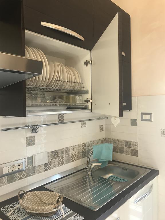 Spartacus Inn Apartment Рим Экстерьер фото